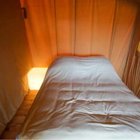 Camping Spineuse Luxury tent